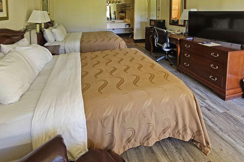 Quality Inn Ennis Oda fotoğraf