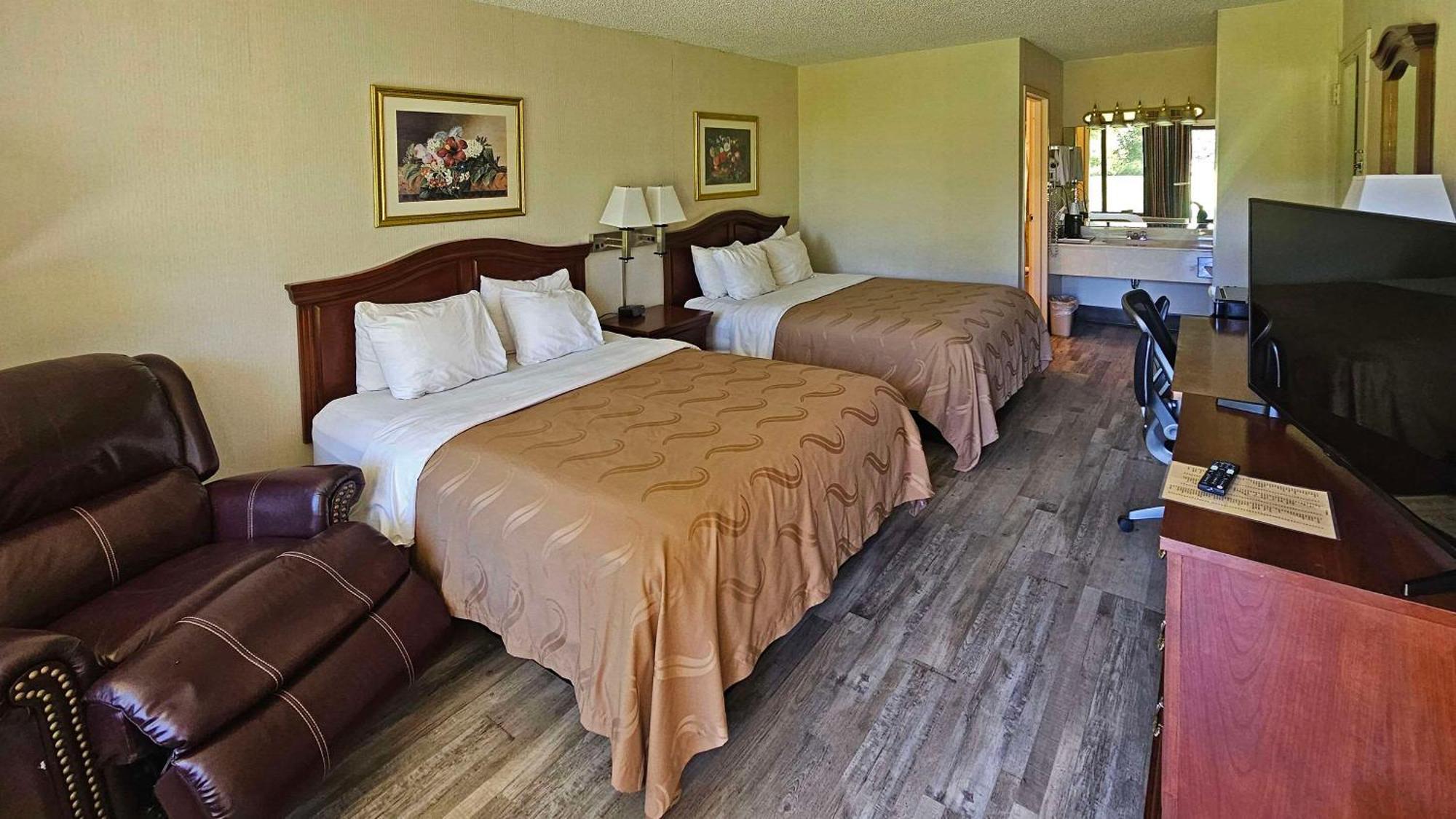 Quality Inn Ennis Dış mekan fotoğraf