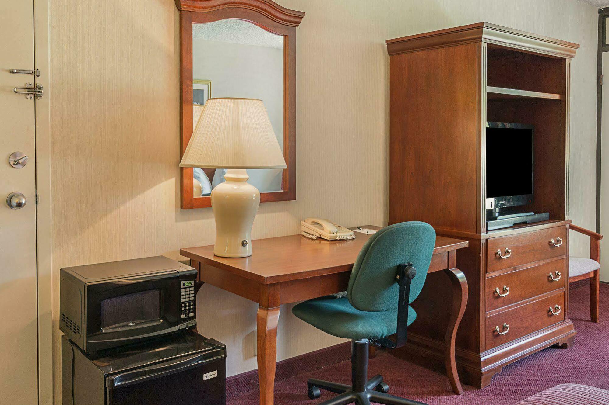 Quality Inn Ennis Dış mekan fotoğraf